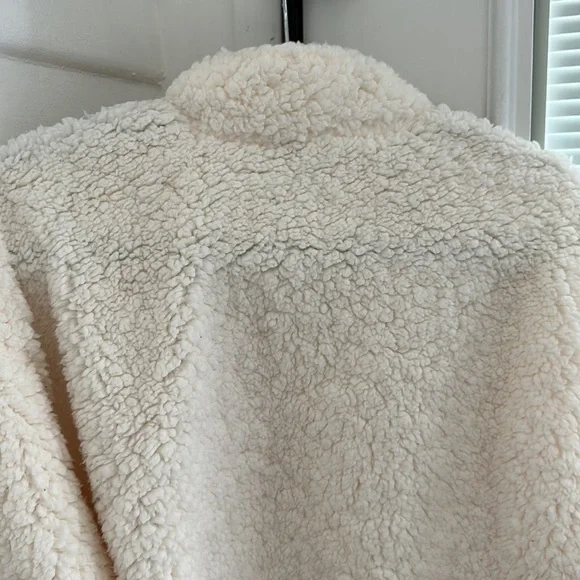 PacSun Simone Sherpa Henley Pullover - Picture 9 of 11